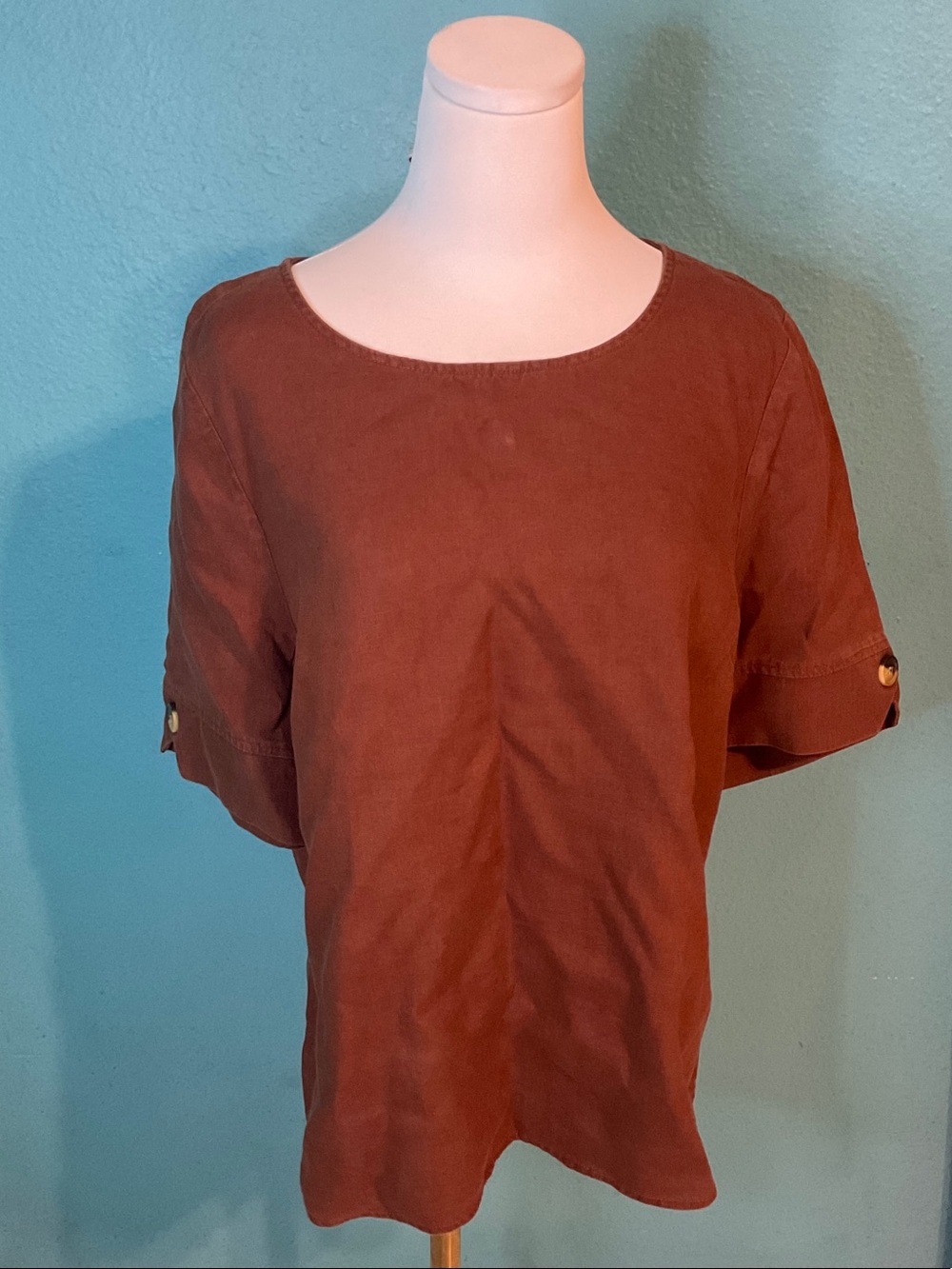 Jacqui.e linen collection Scoop Neck Top NWOT